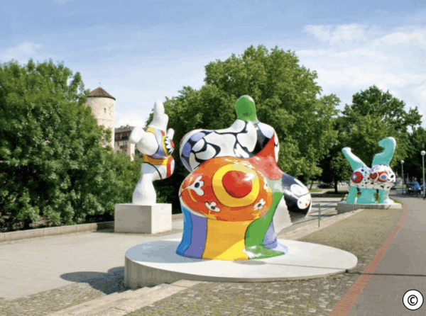 Hanover City Tour 1:          "The Red Thread"